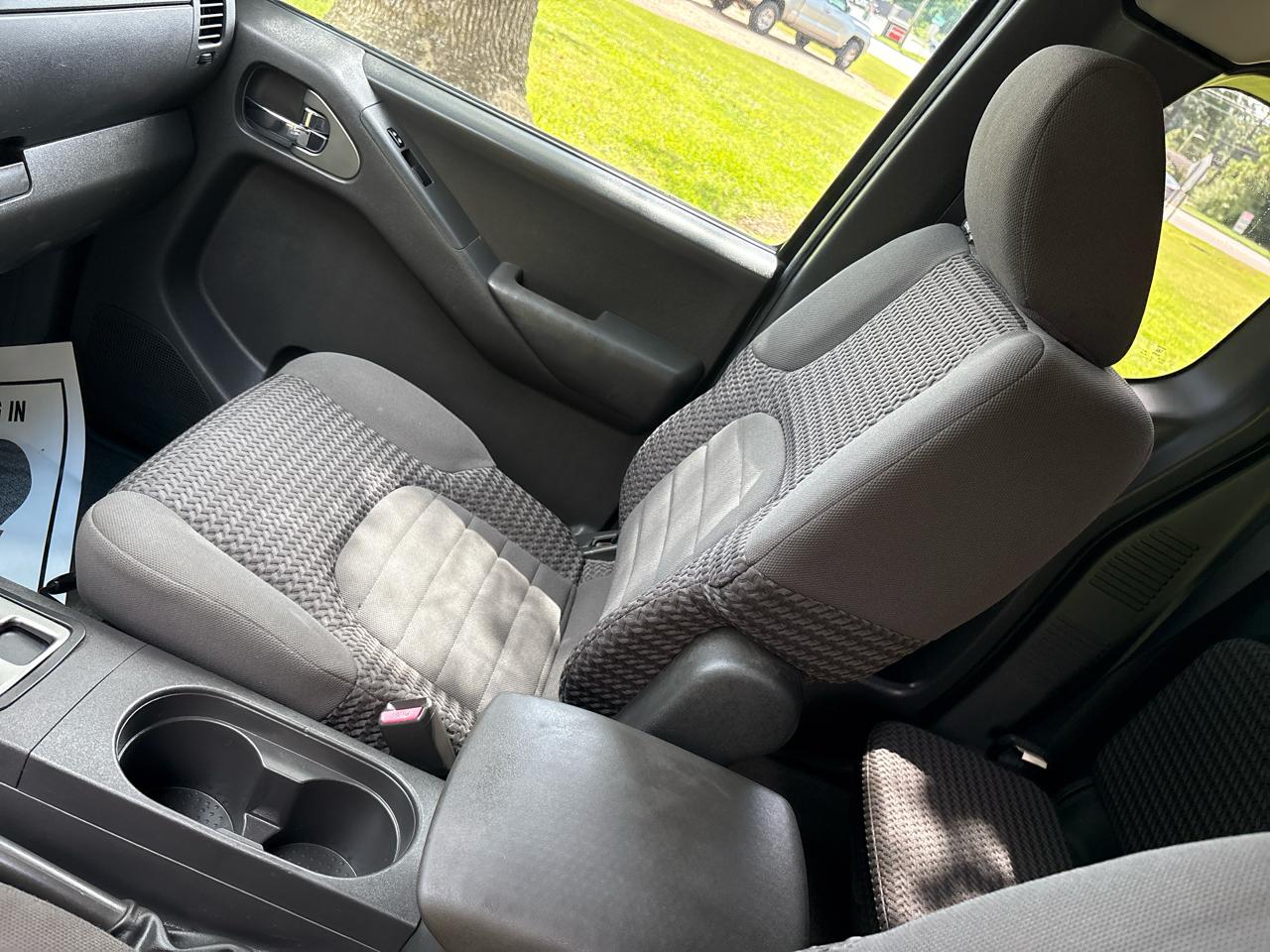 Nissan Frontier SE V6 King Cab 2WD 2010