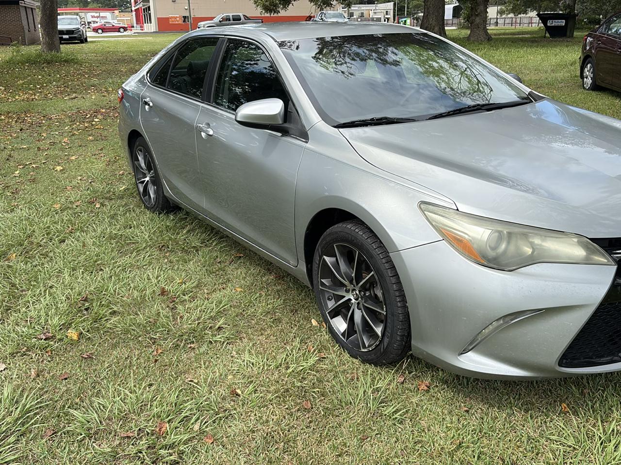 Toyota Camry SE 2015