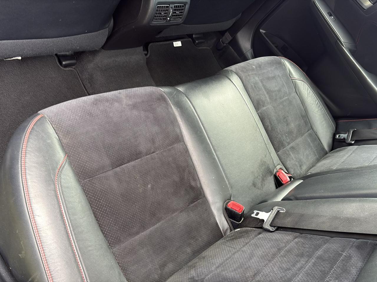 Toyota Camry SE 2015