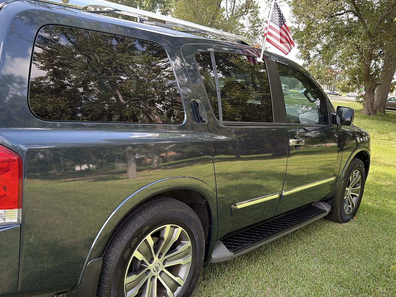 Nissan Armada SL 2WD 2015