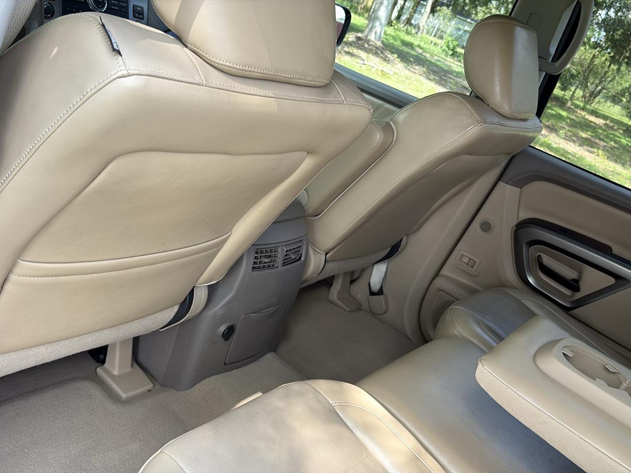Nissan Armada SL 2WD 2015