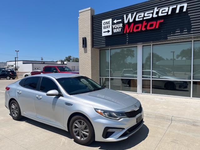 2020 Kia Optima LX Auto