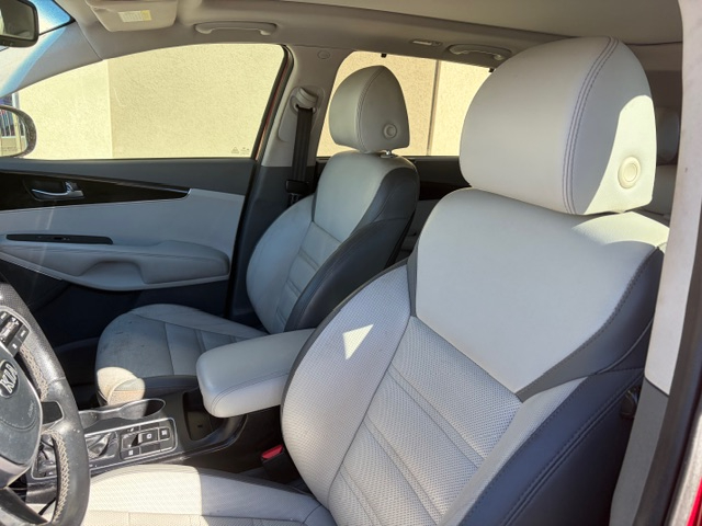 Kia Sorento SX V6 FWD 2019 Kia Sorento SX V6 FWD 2019