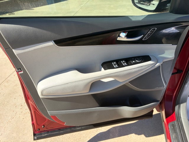 Kia Sorento SX V6 FWD 2019 Kia Sorento SX V6 FWD 2019