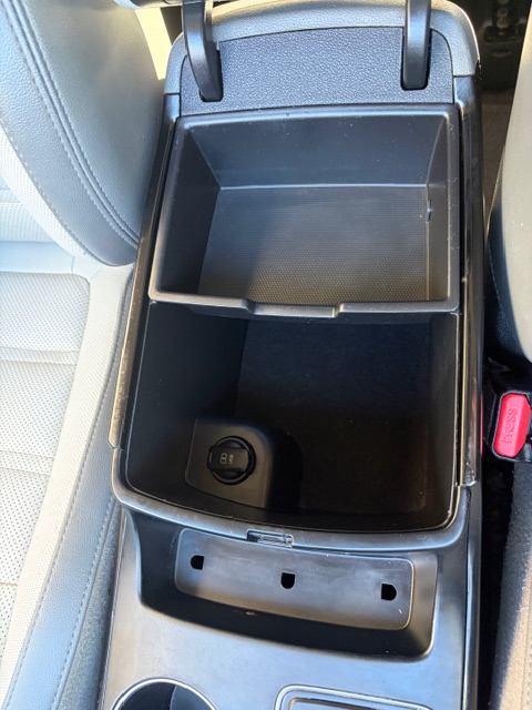 Kia Sorento SX V6 FWD 2019 Kia Sorento SX V6 FWD 2019