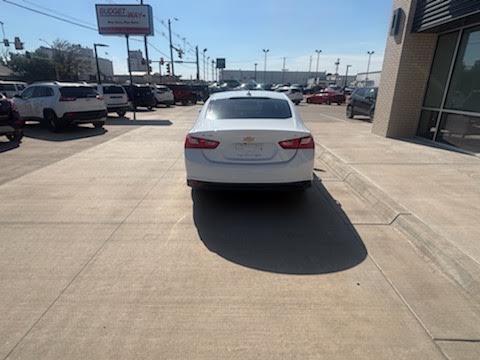 Chevrolet Malibu 4dr Sdn LT w/1LT 2018