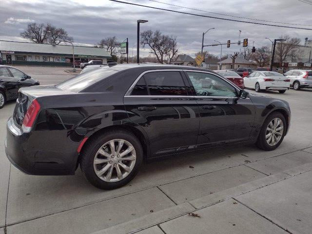 Chrysler 300 Touring AWD 2018