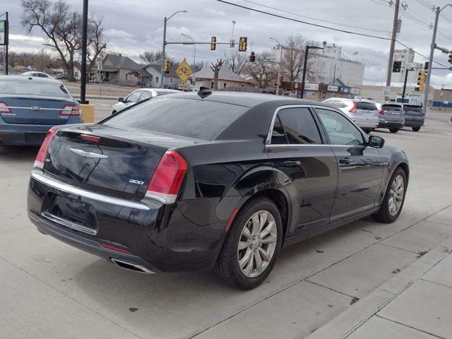 Chrysler 300 Touring AWD 2018