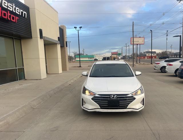 Hyundai Elantra SE Auto 2019