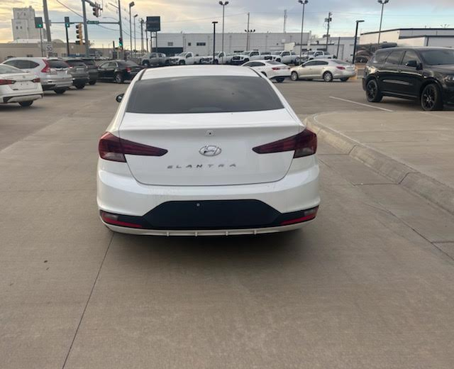 Hyundai Elantra SE Auto 2019