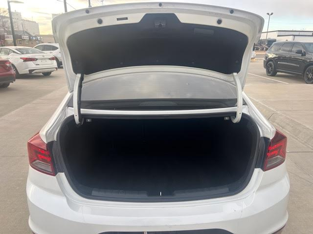 Hyundai Elantra SE Auto 2019