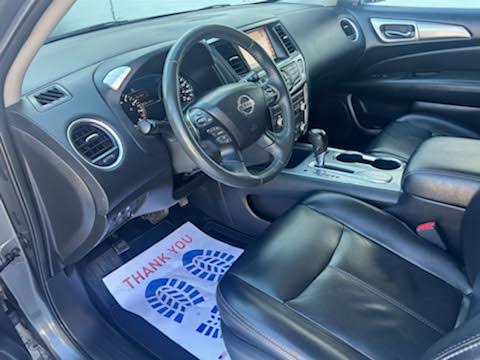 Nissan Pathfinder FWD SL 2018