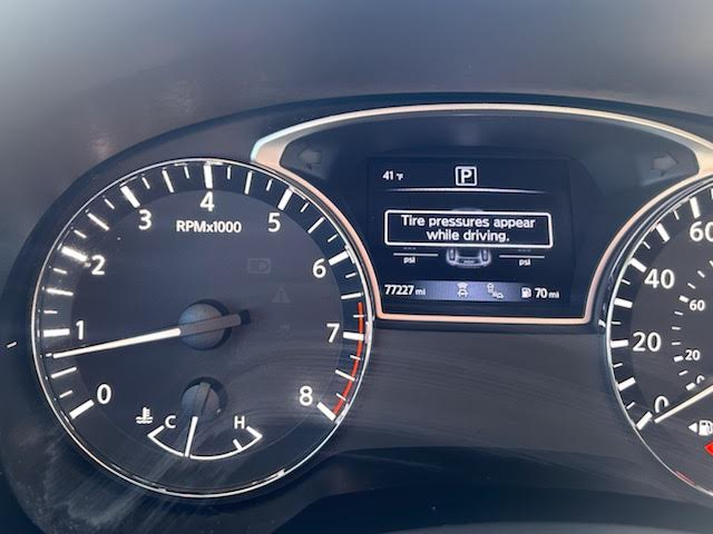 Nissan Pathfinder FWD SL 2018