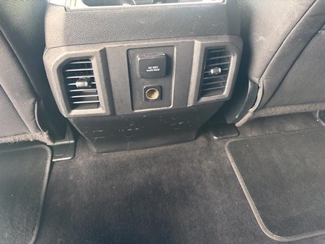 Ford F-150 2WD SuperCrew 157" Lariat 2016