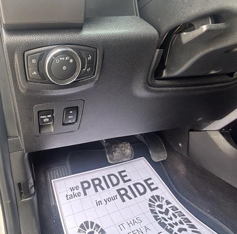 Ford F-150 2WD SuperCrew 157" Lariat 2016