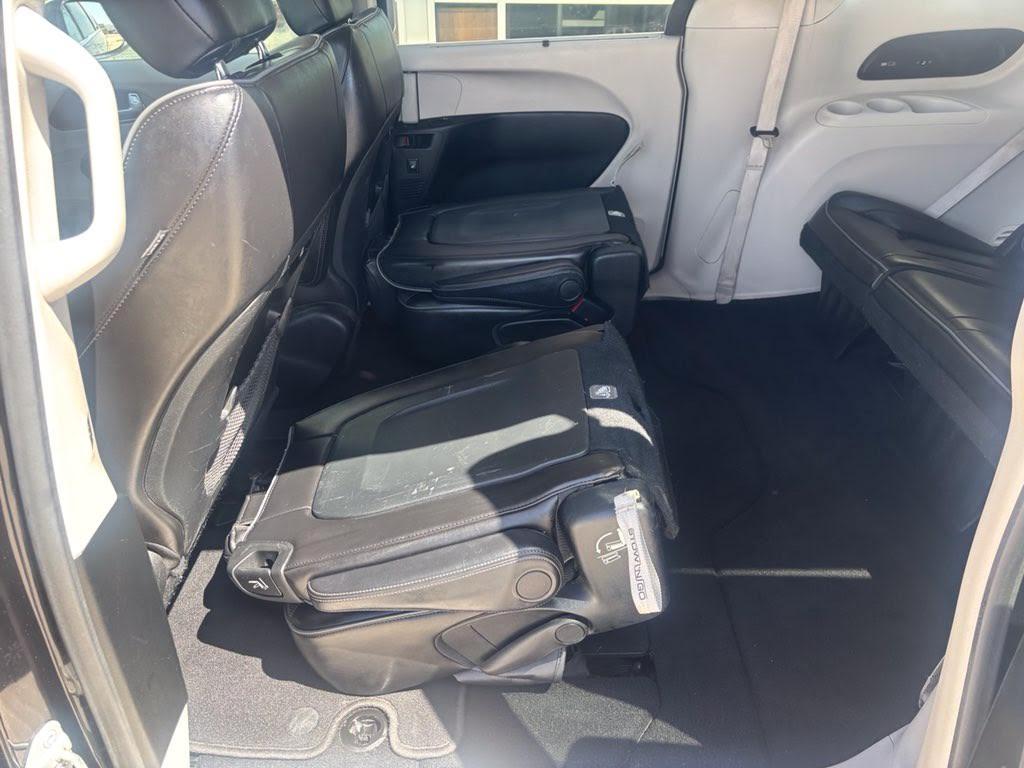 Chrysler Pacifica Limited FWD 2018