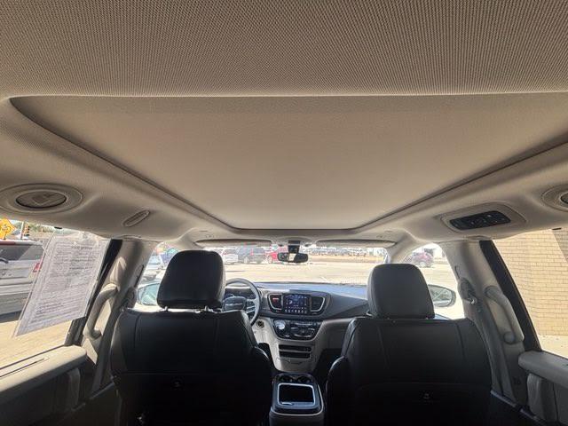 Chrysler Pacifica Limited FWD 2018