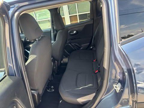 Jeep Renegade Latitude FWD 2021