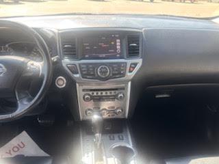 Nissan Pathfinder FWD SL 2018