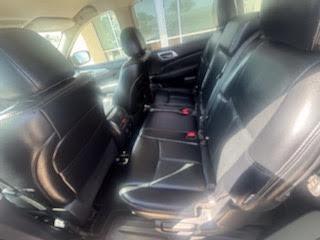 Nissan Pathfinder FWD SL 2018