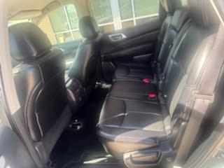 Nissan Pathfinder FWD SL 2018