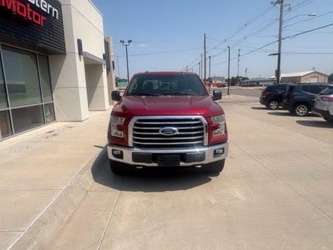Ford F-150 4WD SuperCrew 145" Lariat 2015