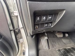 Nissan Pathfinder 4x4 SL 2020