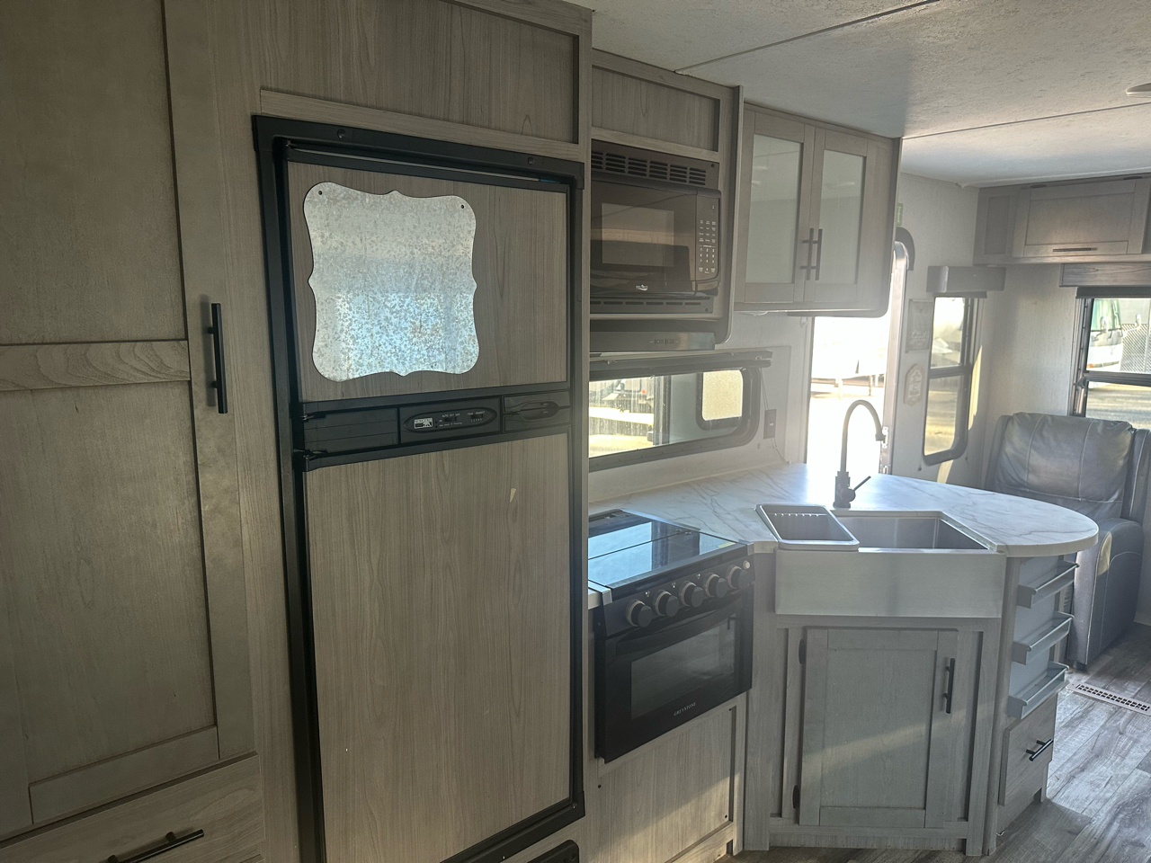Coleman Travel Trailer  2022