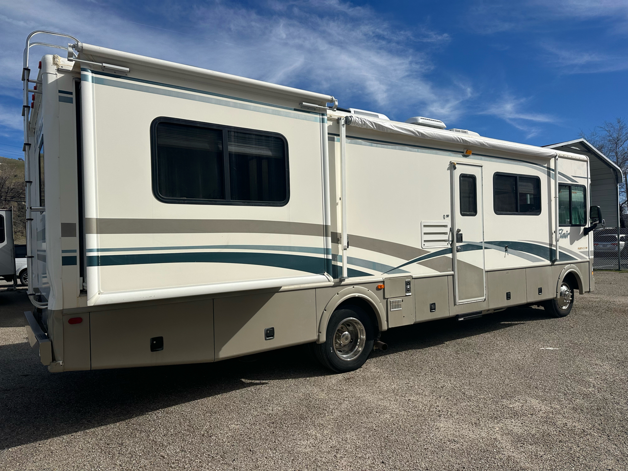 Fleetwood Flair  2002