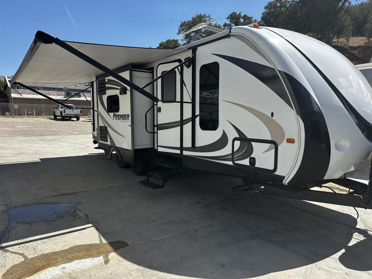 Keystone RV Premier  2015