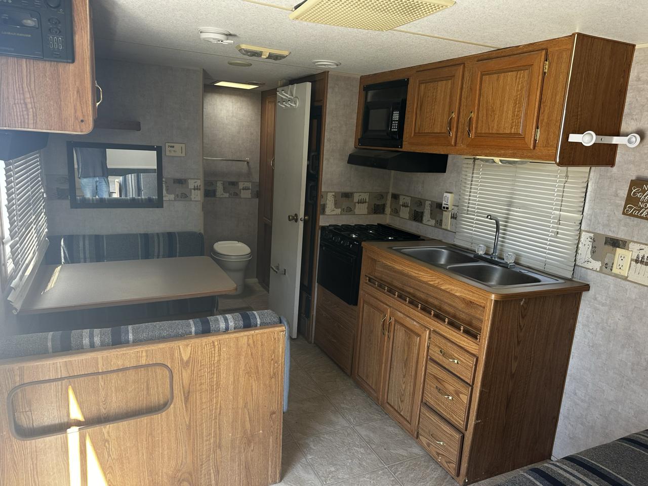 Fleetwood Pioneer  2005