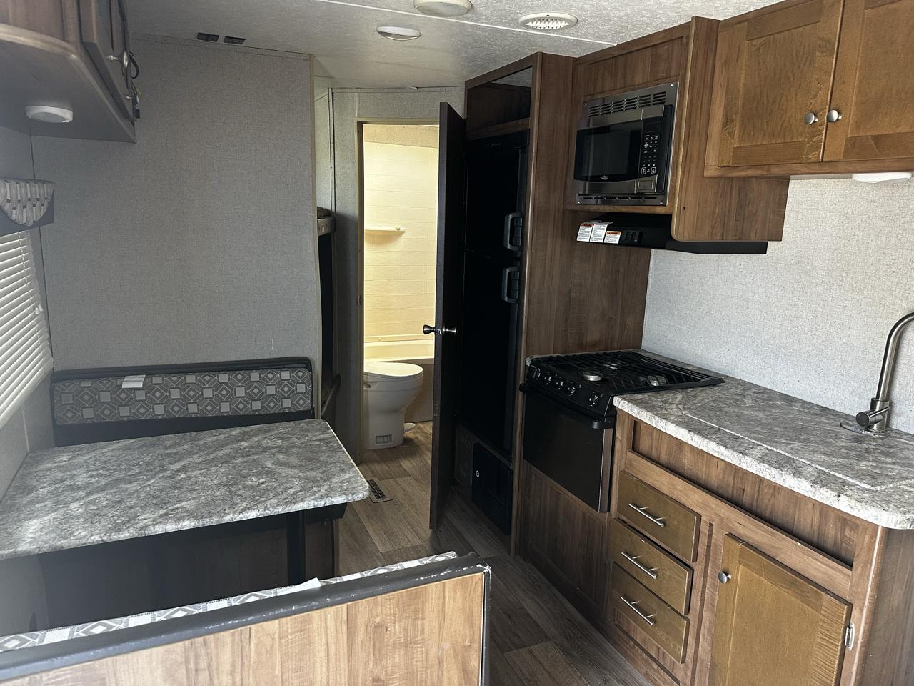 Dutchmen Aspen Trail  2019