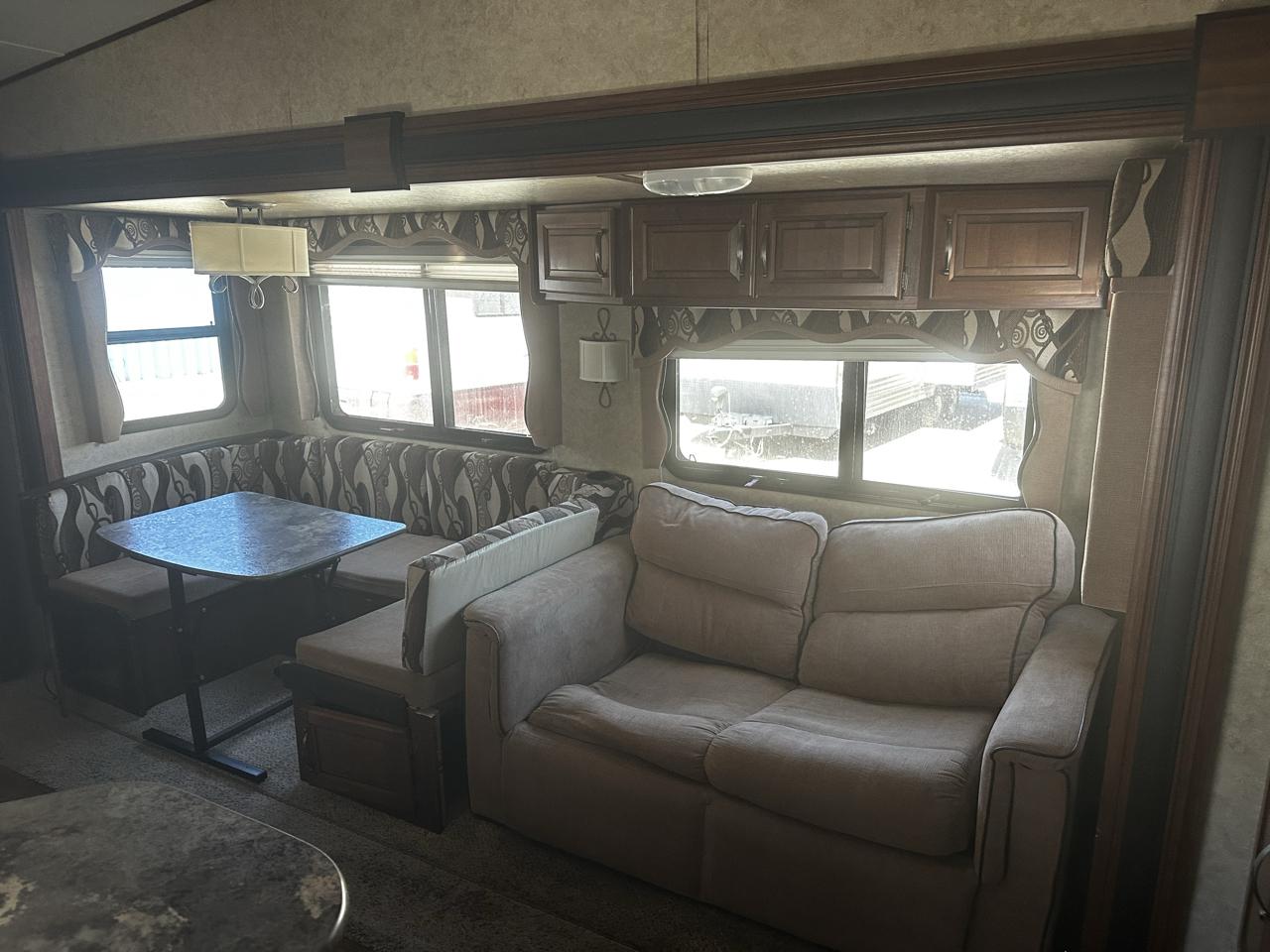 Keystone RV Cougar  2015