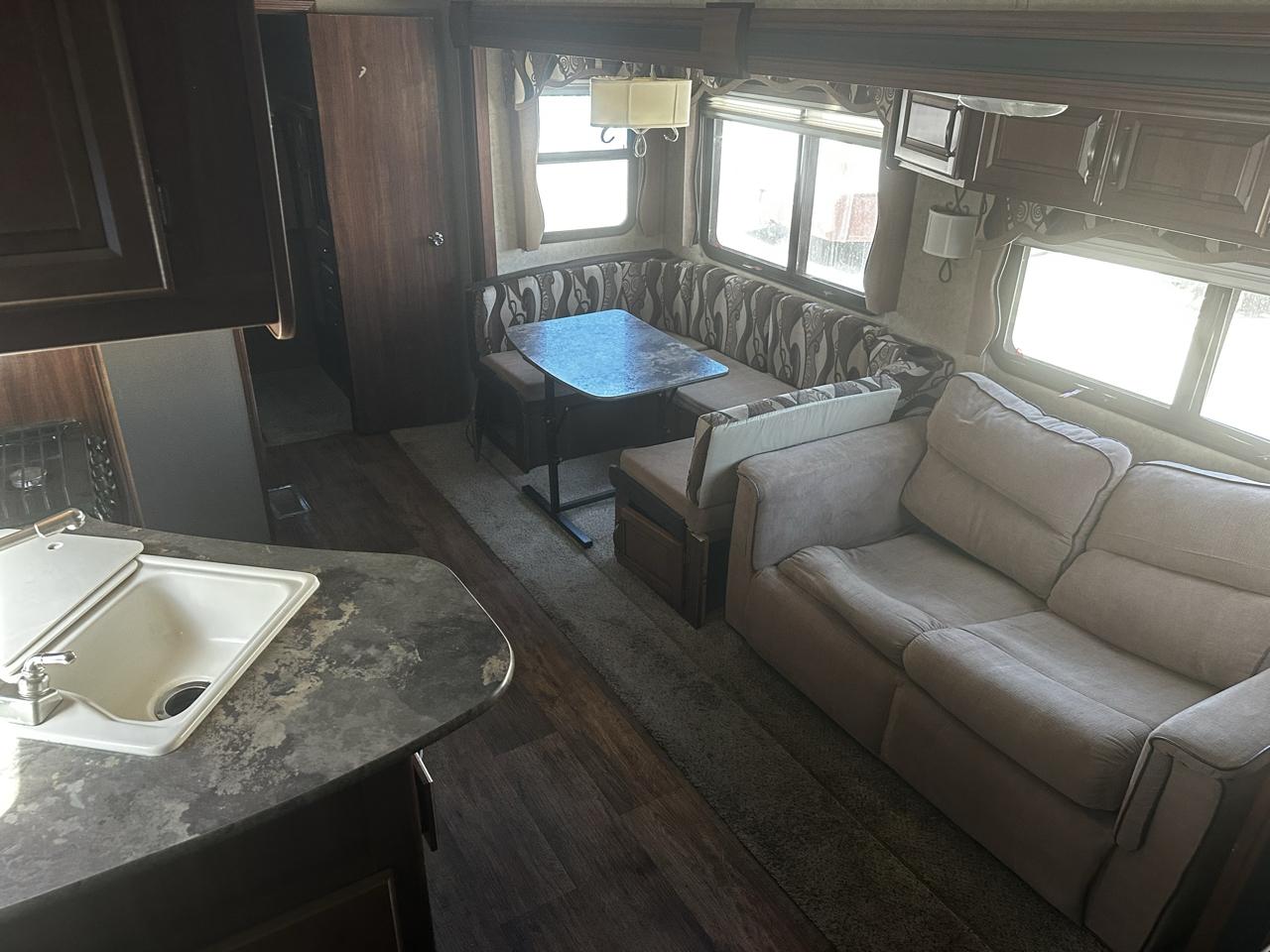 Keystone RV Cougar  2015