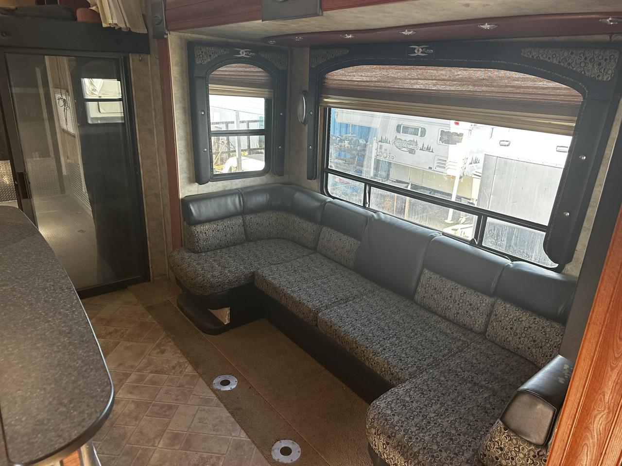 Keystone RV Fuzion Toy Hauler  2008