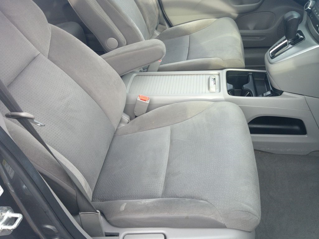 Honda CR-V EX 4WD 5-Speed AT 2012