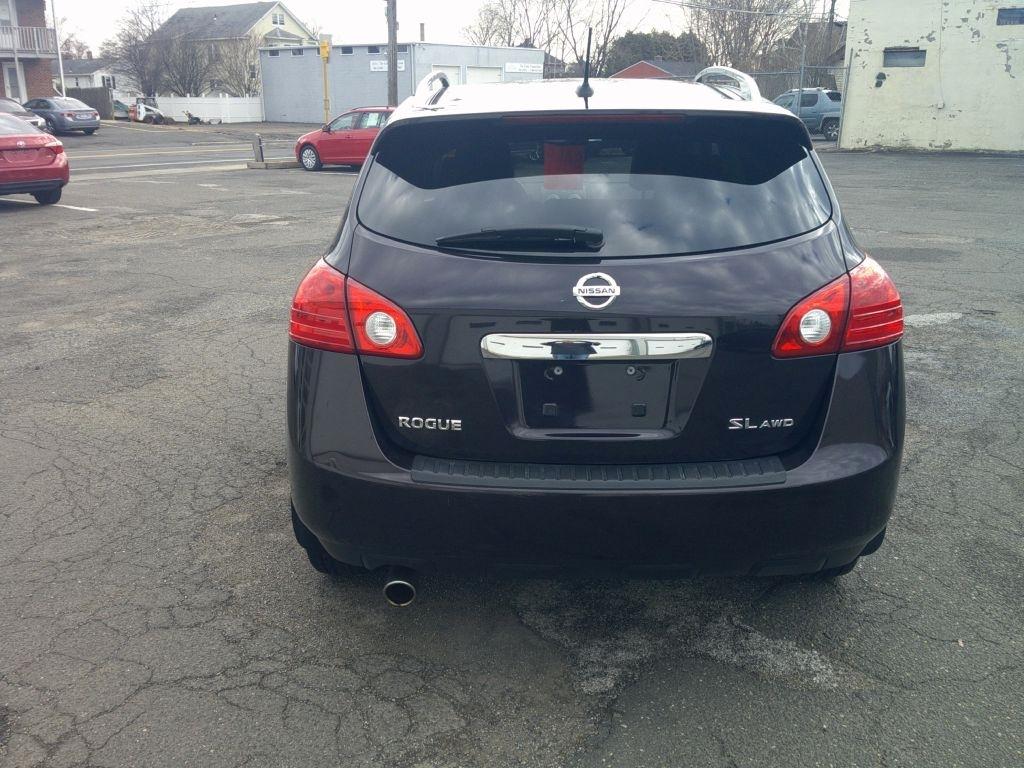 Nissan Rogue S AWD 2012