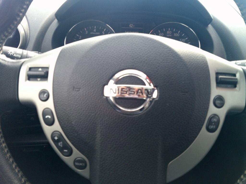Nissan Rogue S AWD 2012