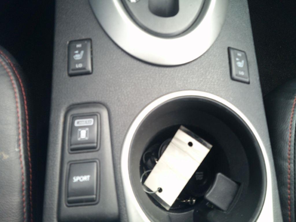 Nissan Rogue S AWD 2012