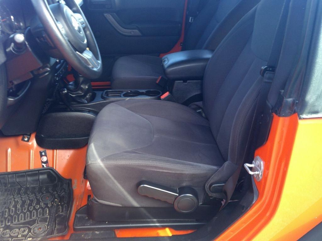 Jeep Wrangler Sport 4WD 2015