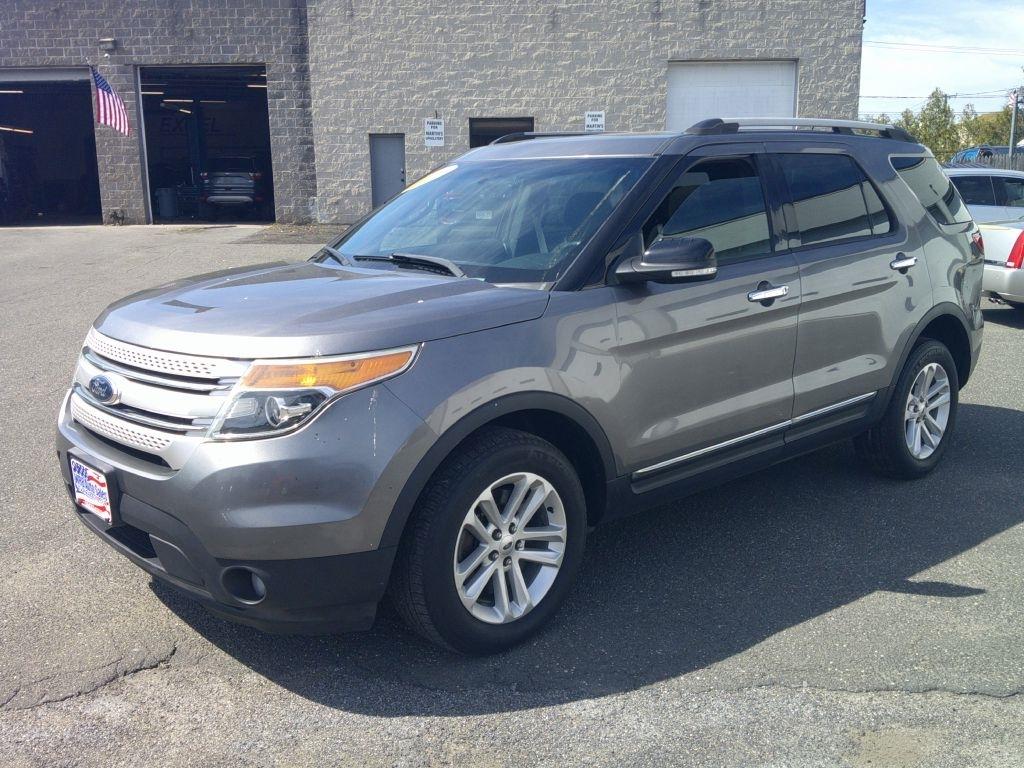 Ford Explorer XLT 4WD 2014