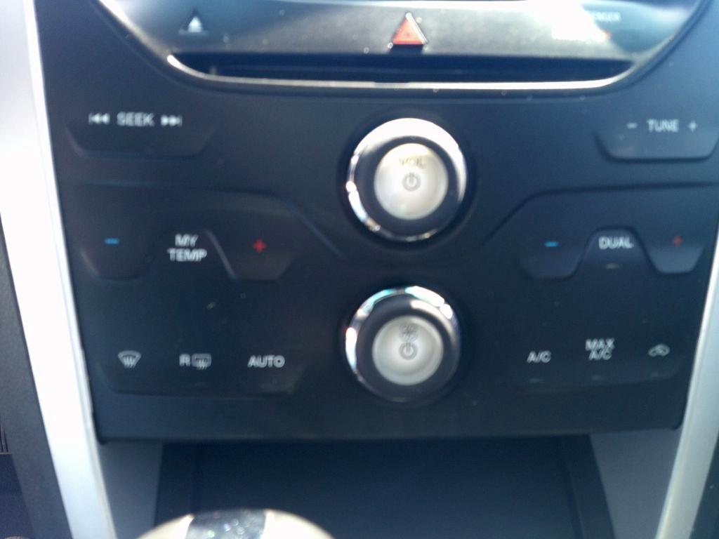 Ford Explorer XLT 4WD 2014