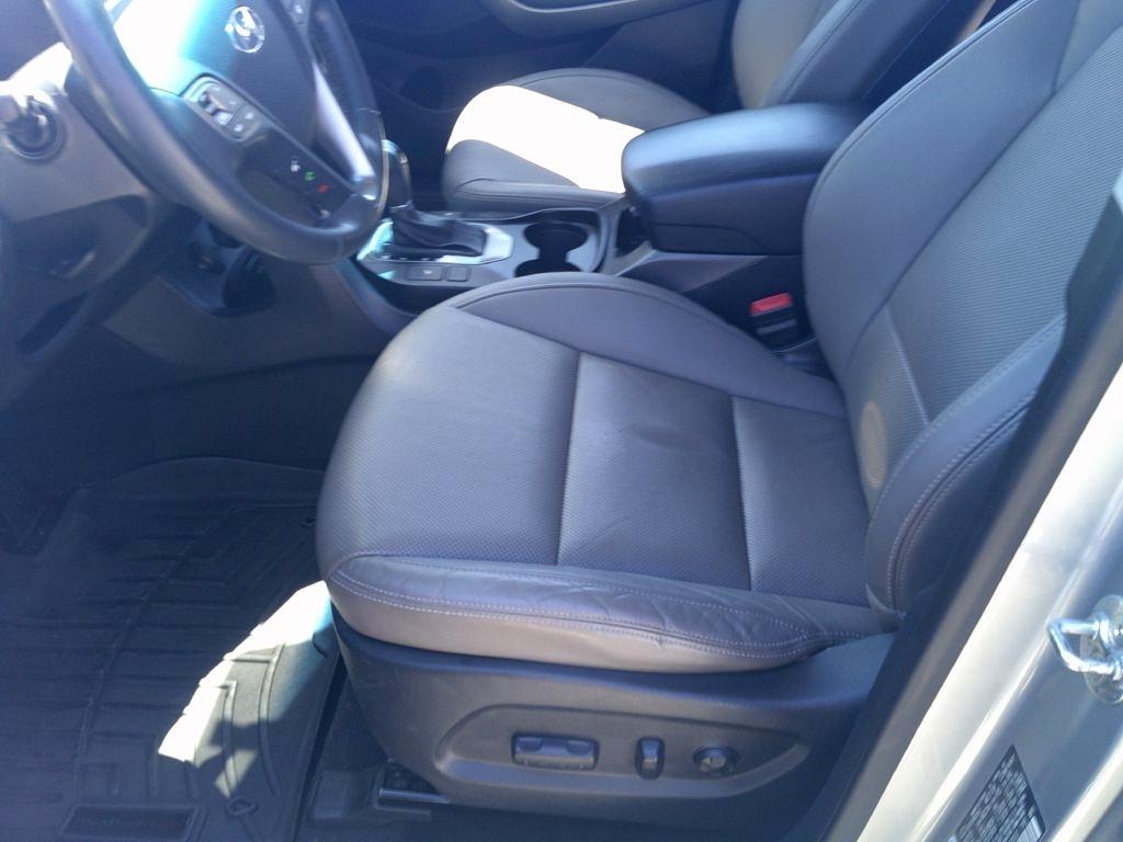 Hyundai Santa Fe AWD 4dr Auto SE 2016