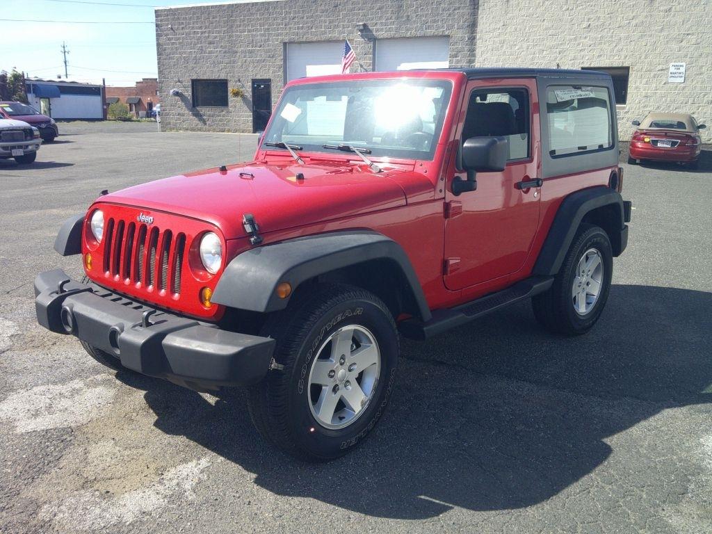Jeep Wrangler Sport 4WD 2011