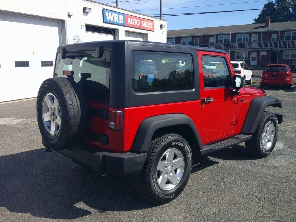 Jeep Wrangler Sport 4WD 2011