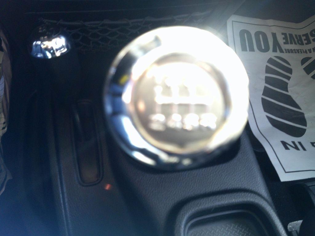 Jeep Wrangler Sport 4WD 2011