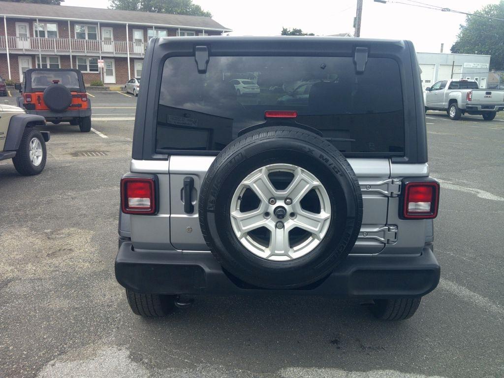 Jeep Wrangler Sport 4WD 2020