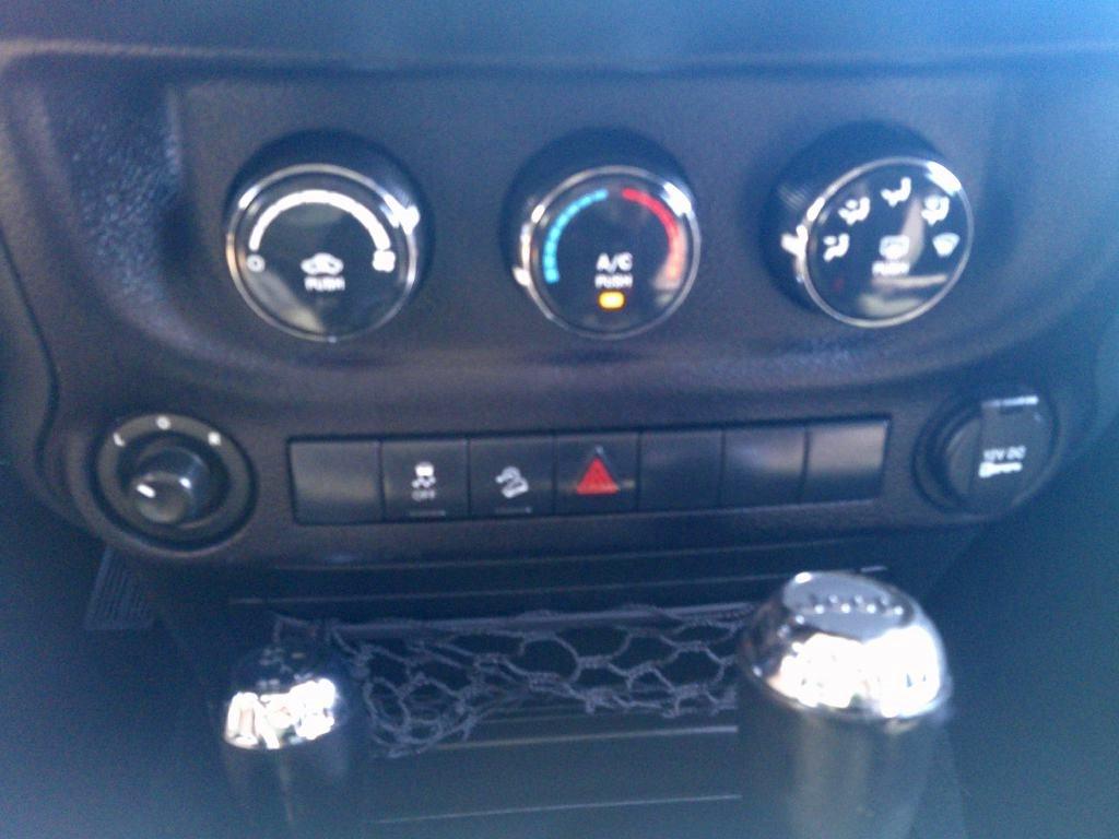 Jeep Wrangler Unlimited Sport 4WD 2016