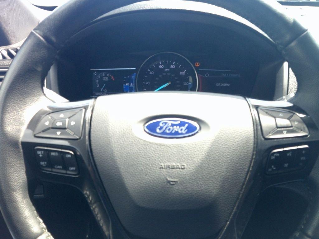 Ford Explorer XLT 4WD 2017