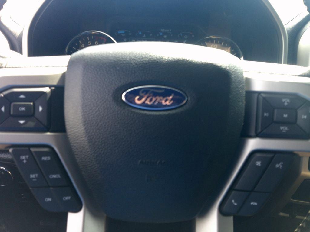 Ford F-150 XL SuperCrew 5.5-ft. Bed 4WD 2016